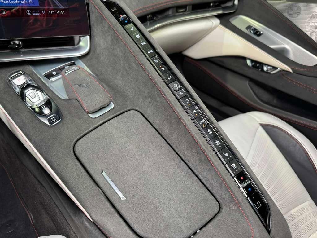 2023 Chevrolet Corvette 3LT 70th Anniversary, Carbon Flash paint, carbon GT2 seats, Bose Performance audio AND MUCH MORE!! Fort Lauderdale FL