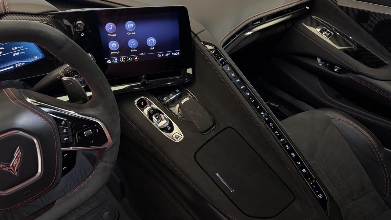 2023 Chevrolet Corvette 3LT photo 4