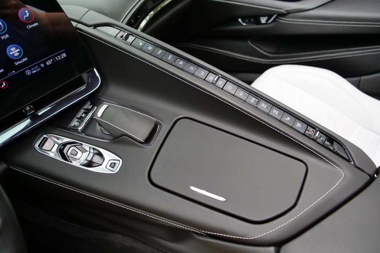 2023 Chevrolet Corvette Convertible 3LT / Z51 Performance Package / Front Lift Adjust! Lincolnton NC