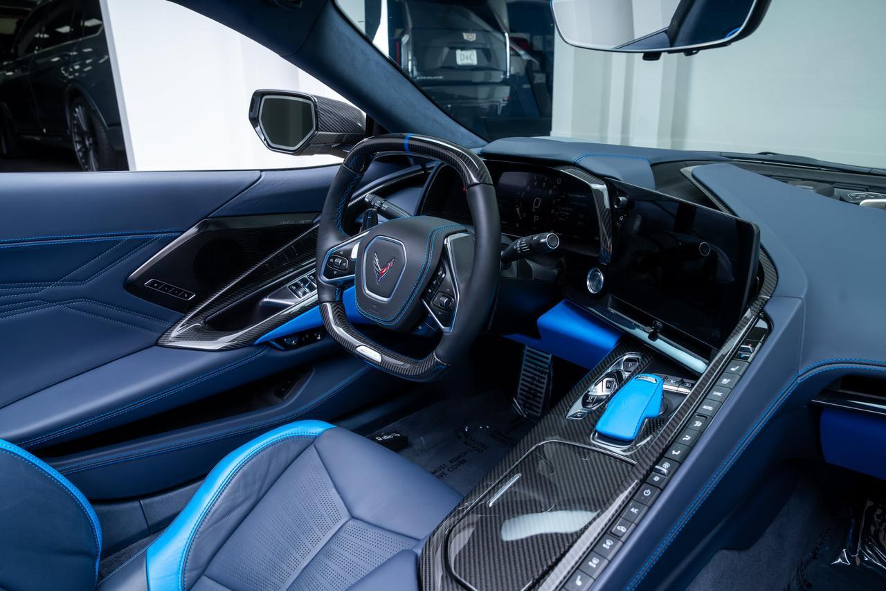 2023 Chevrolet Corvette Z06 3LZ / Carbon Fiber Wheels / Carbon Fiber Interior Portland OR