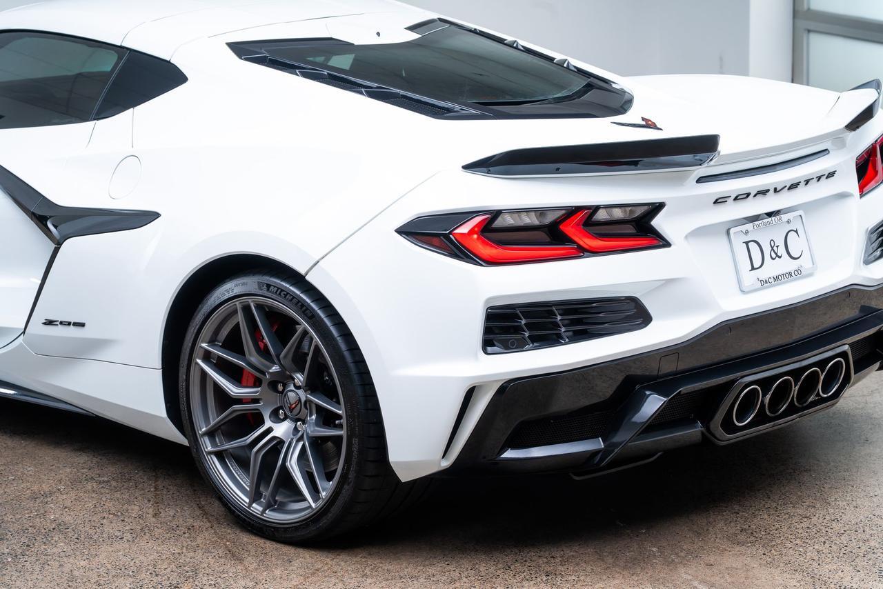 2023 Chevrolet Corvette Z06 3LZ Carbon Ground Effect Bose Audio Portland OR