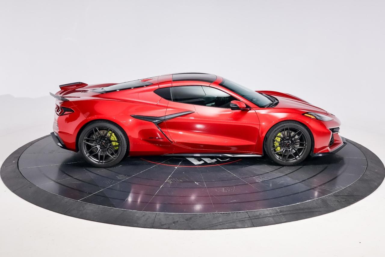 2023 Chevrolet Corvette Z06 3LZ w/ Front Lift & Carbon Fiber Roof Panel Franklin TN