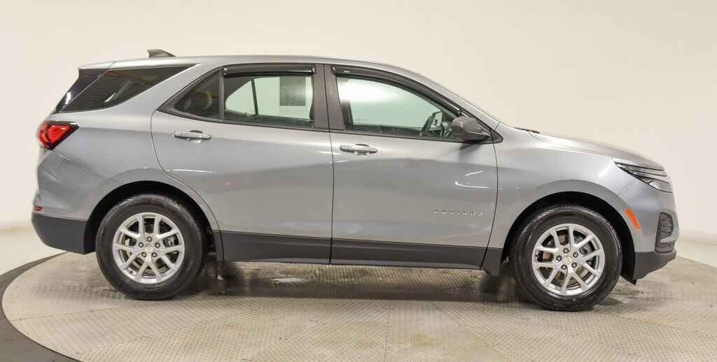 2023 Chevrolet Equinox LS Akron