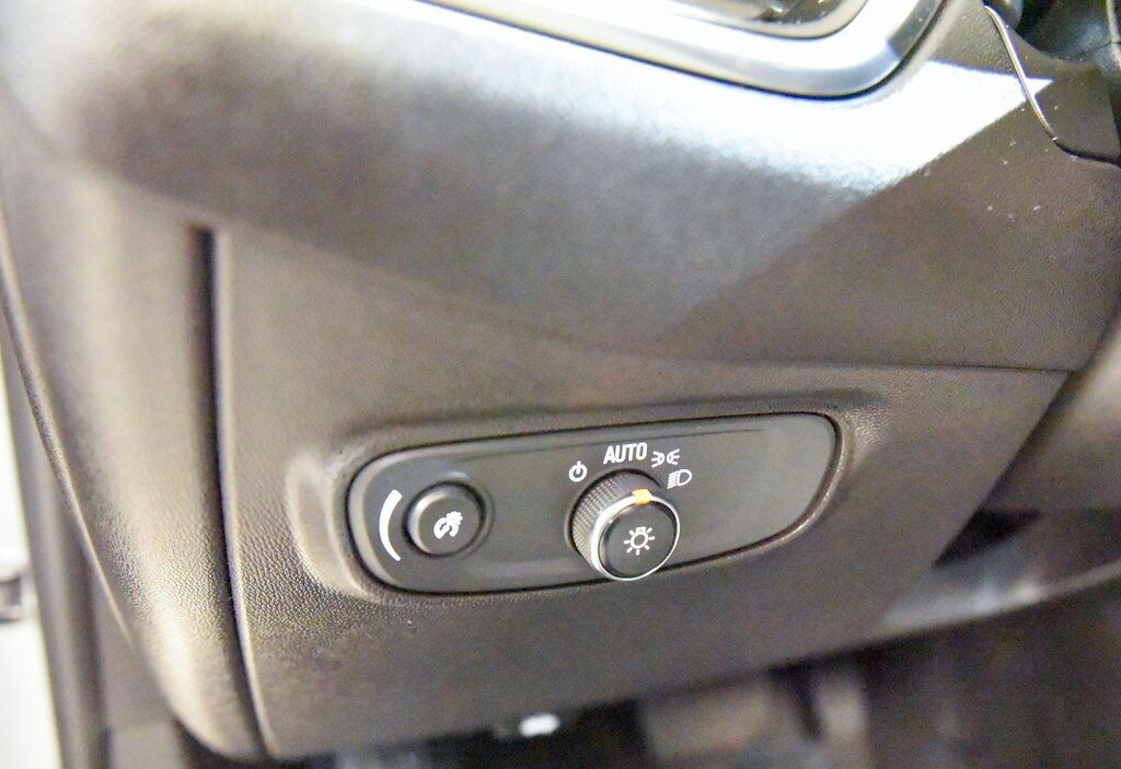 2023 Chevrolet Equinox LS Akron