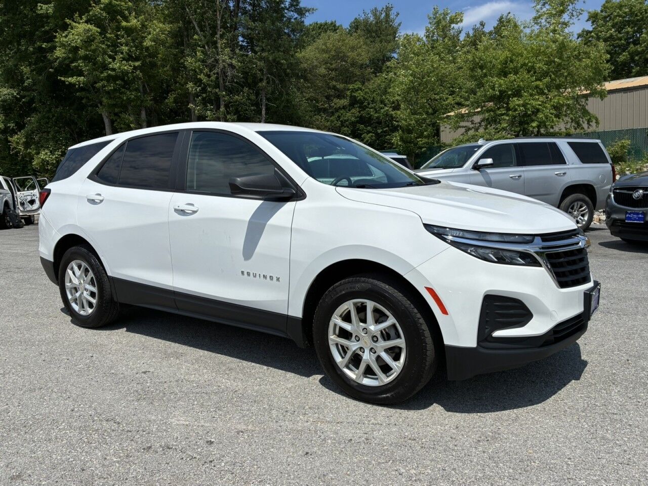 2023 Chevrolet Equinox LS