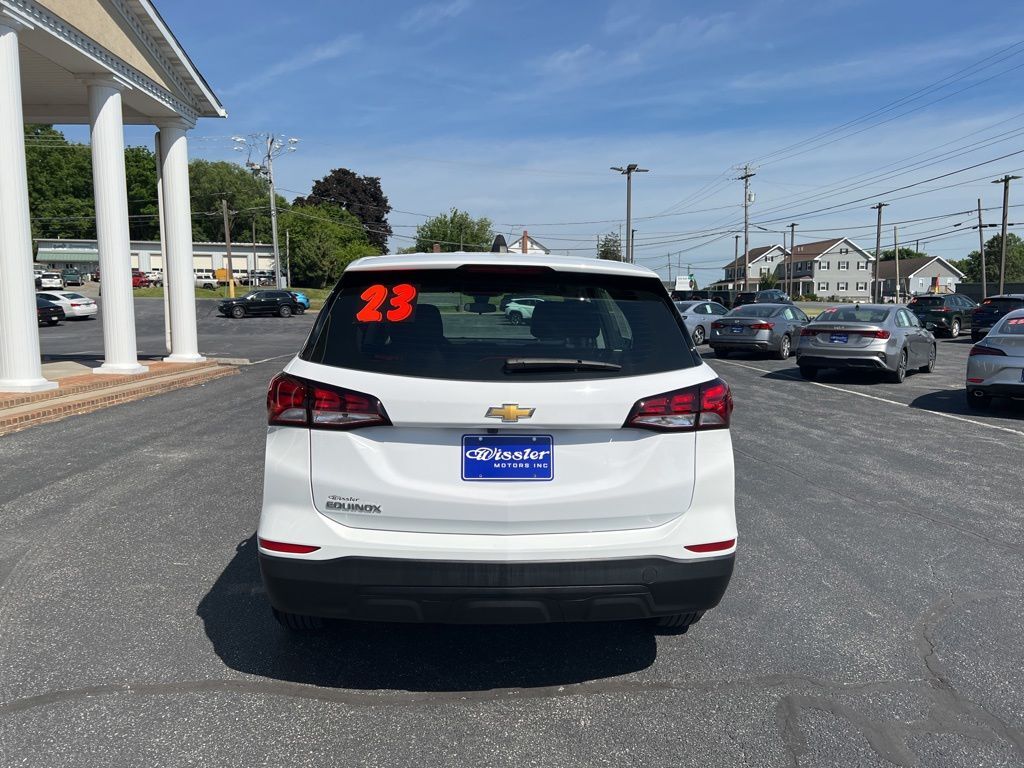 2023 Chevrolet Equinox LS Mount Joy PA
