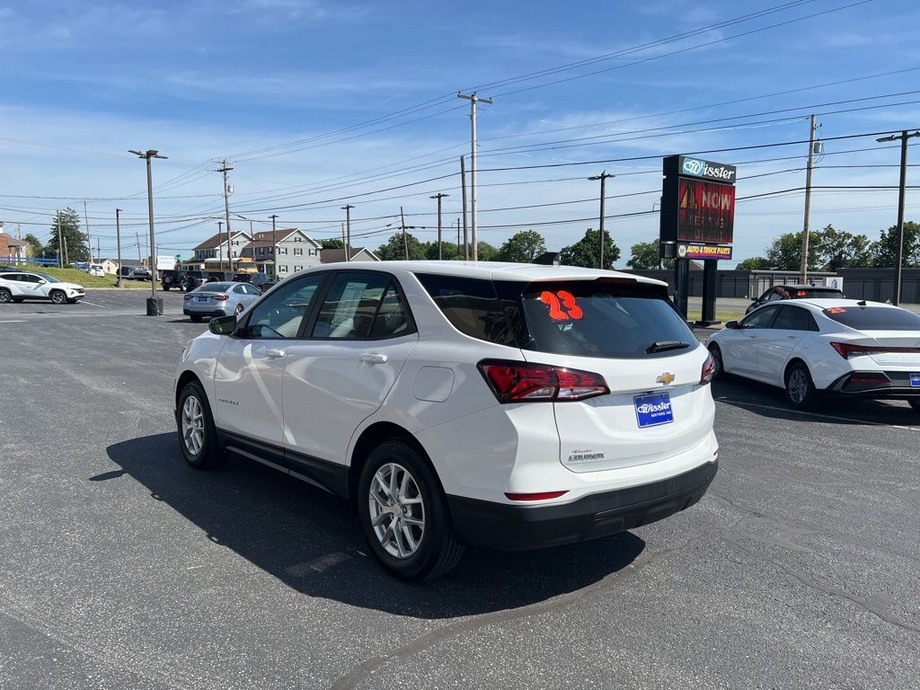 2023 Chevrolet Equinox LS Mount Joy PA