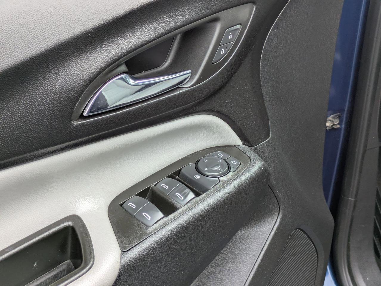 2023 Chevrolet Equinox LS Castroville TX