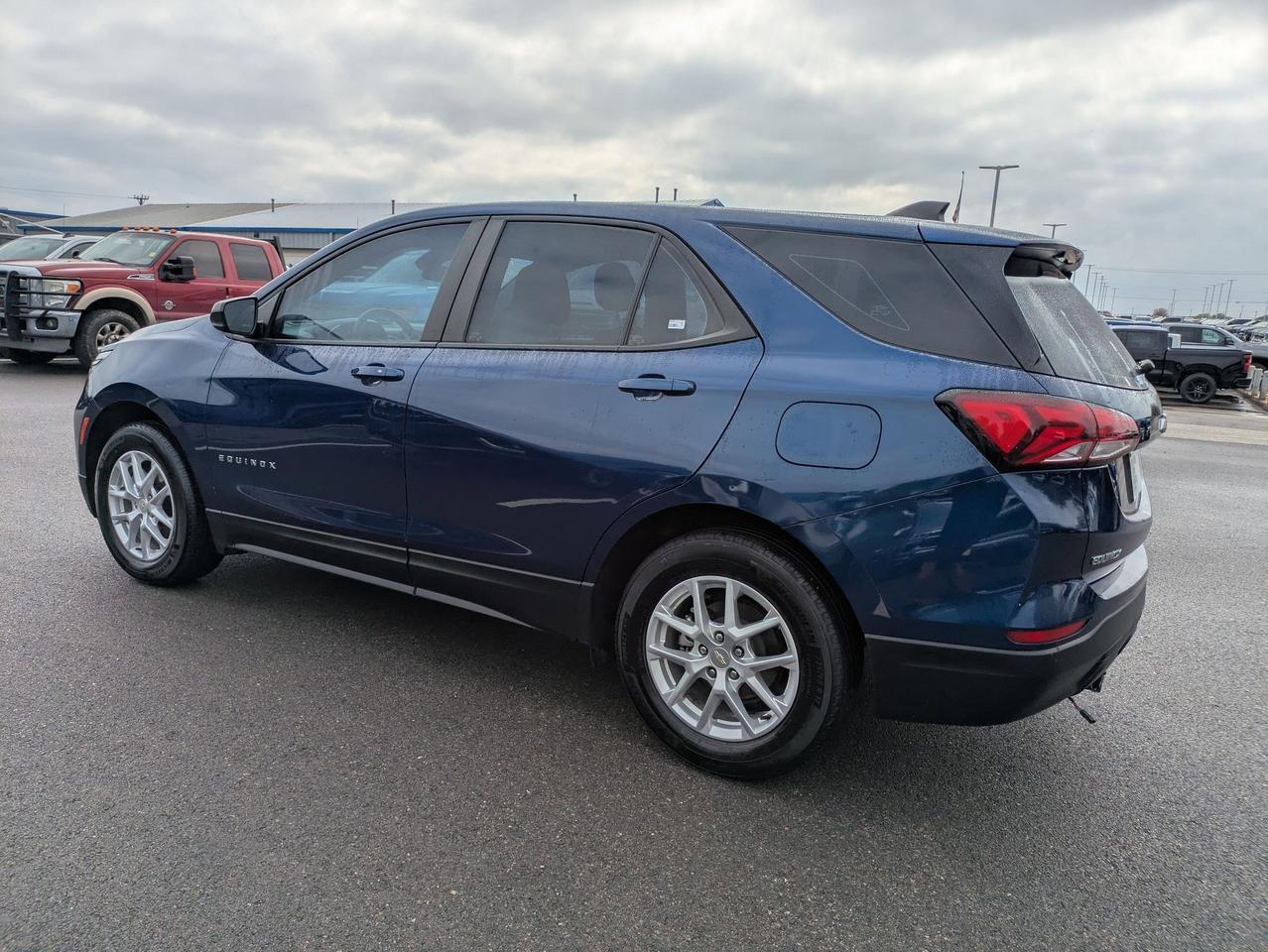 2023 Chevrolet Equinox LS Castroville TX