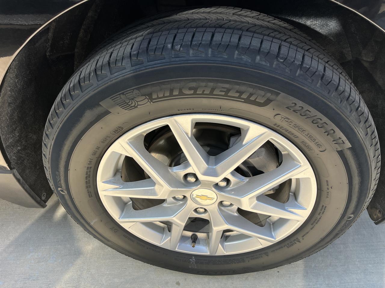 2023 Chevrolet Equinox LS Castroville TX