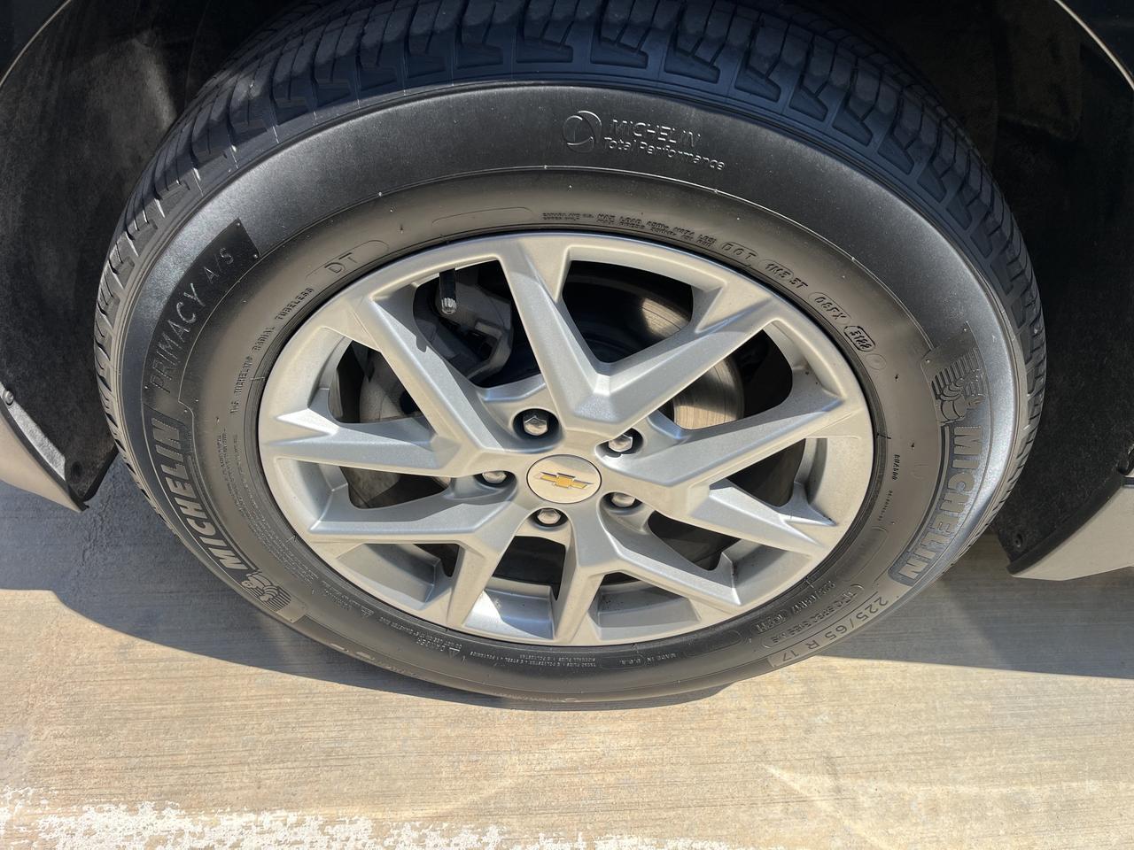 2023 Chevrolet Equinox LS Castroville TX