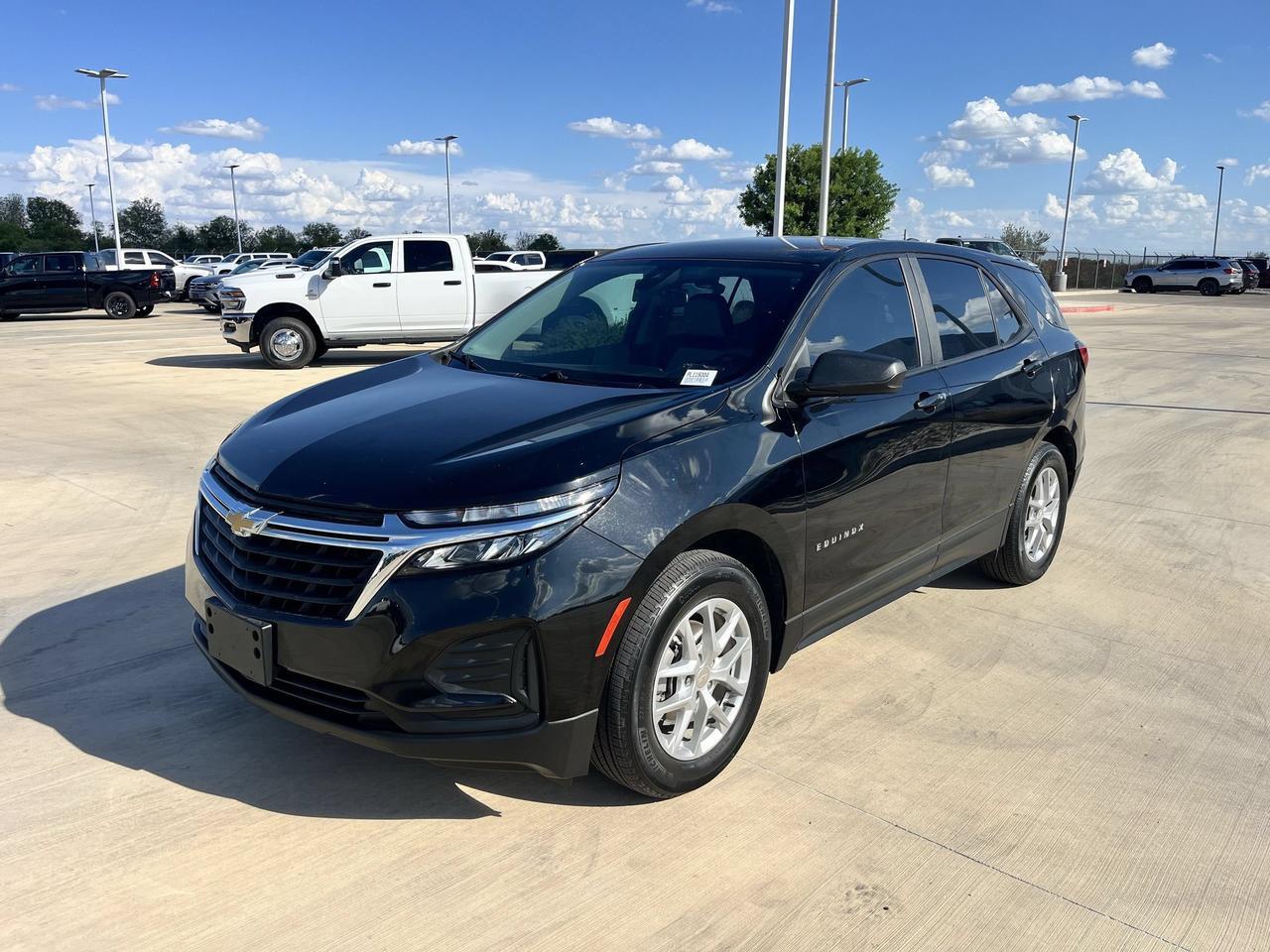 2023 Chevrolet Equinox LS Castroville TX