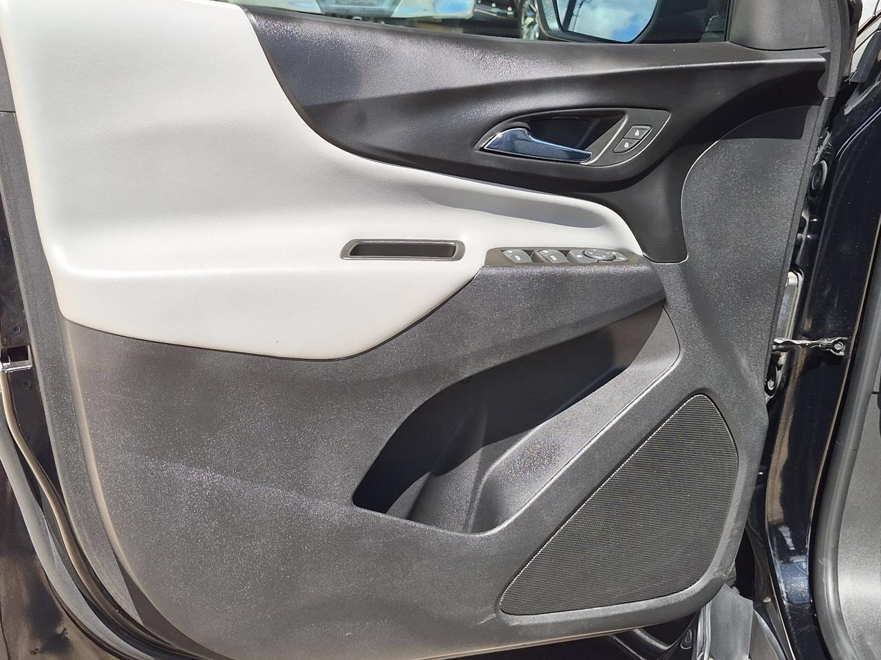 2023 Chevrolet Equinox LS Castroville TX