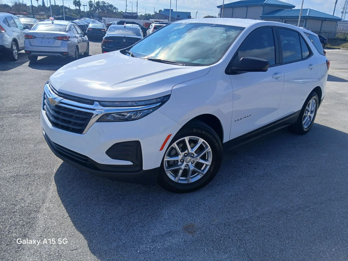 2023 Chevrolet Equinox LS Sport Utility 4D