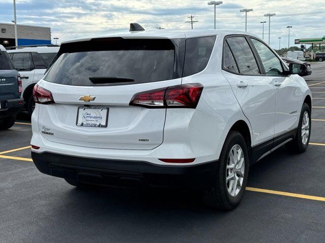 2023 Chevrolet Equinox LS