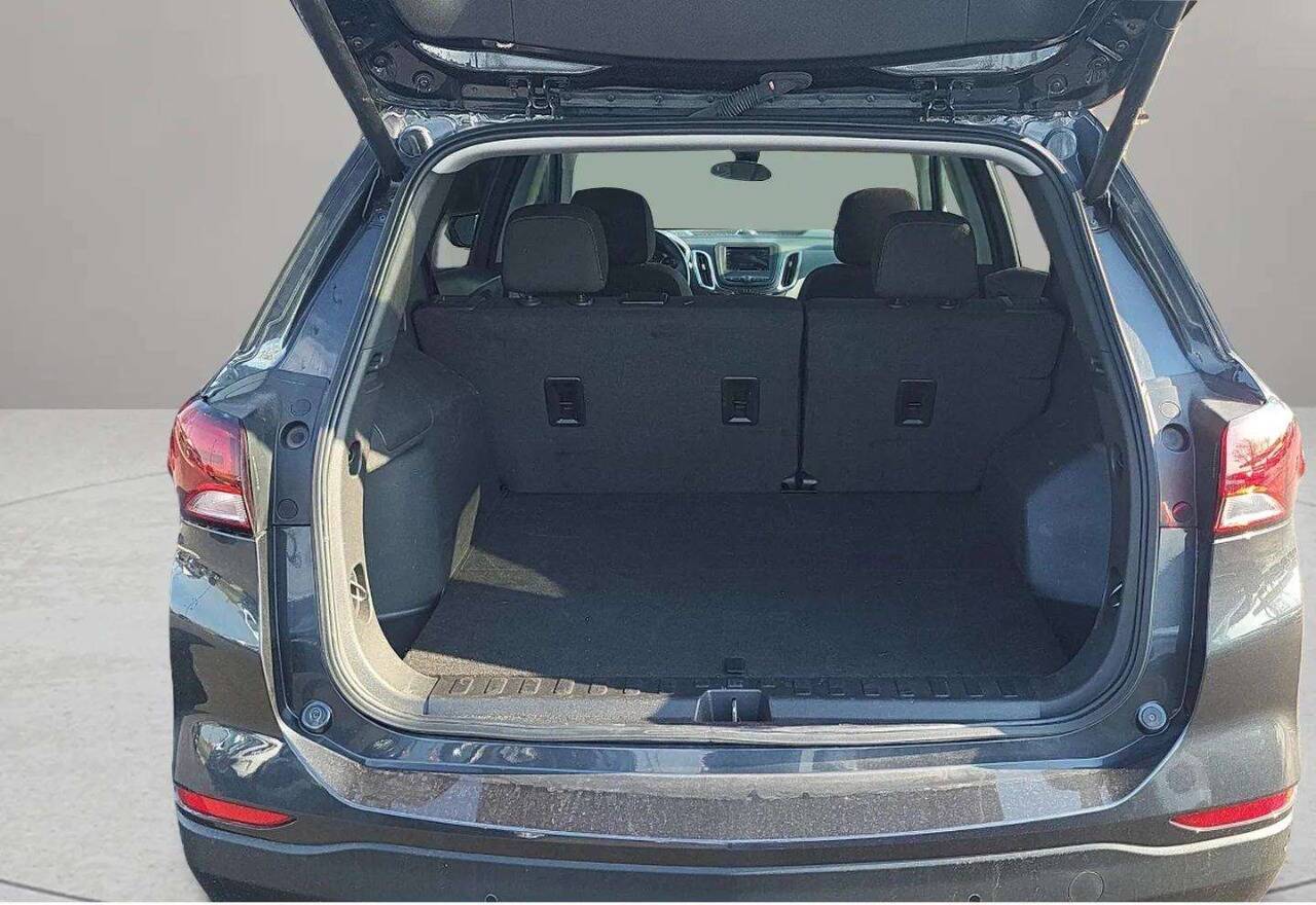 2023 Chevrolet Equinox LT 4dr SUV w/1LT Chesterfield MI