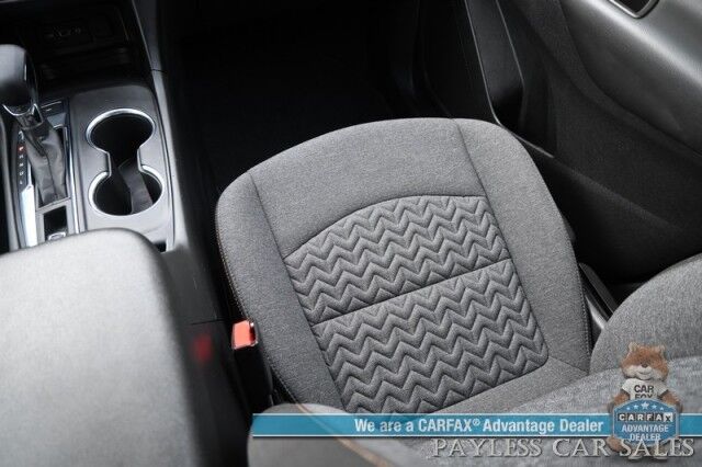 2023 Chevrolet Equinox LT / AWD / Power Premium Cloth Seats / Lane Departure & Forward Collision Warning / Apple CarPlay & Android Auto / Back Up Camera / Keyless Entry & Start / Block Heater / Aluminum Wheels / 30 MPG / 1-Owner Anchorage AK