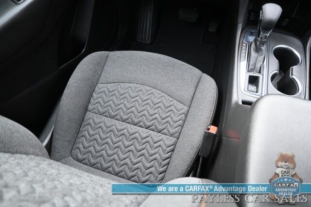 2023 Chevrolet Equinox LT / AWD / Power Premium Cloth Seats / Lane Departure & Forward Collision Warning / Apple CarPlay & Android Auto / Back Up Camera / Keyless Entry & Start / Block Heater / Aluminum Wheels / 30 MPG / 1-Owner Anchorage AK