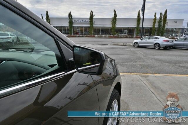 2023 Chevrolet Equinox LT / AWD / Power Premium Cloth Seats / Lane Departure & Forward Collision Warning / Apple CarPlay & Android Auto / Back Up Camera / Keyless Entry & Start / Block Heater / Aluminum Wheels / 30 MPG / 1-Owner Anchorage AK