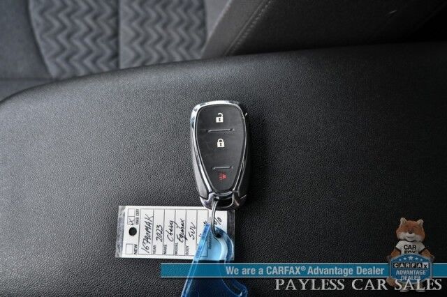 2023 Chevrolet Equinox LT / AWD / Power Premium Cloth Seats / Lane Departure & Forward Collision Warning / Apple CarPlay & Android Auto / Back Up Camera / Keyless Entry & Start / Block Heater / Aluminum Wheels / 30 MPG / 1-Owner Anchorage AK