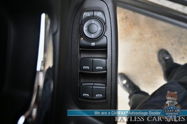 2023 Chevrolet Equinox LT / AWD / Power & Heated Seats / Lane Departure & Blind Spot Alert / Forward Collision Warning / Apple CarPlay & Android Auto / Back Up Camera / Keyless Entry & Start / Block Heater / 30 MPG / 1-Owner Anchorage AK