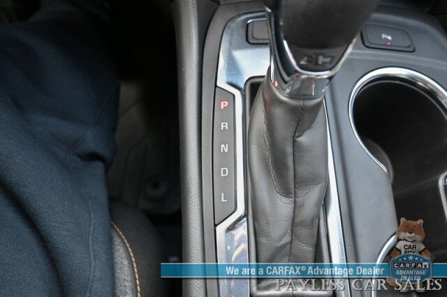 2023 Chevrolet Equinox LT / AWD / Premium Cloth Seats / Lane Departure & Blind Spot Alert / Apple CarPlay & Android Auto / USB & Aux Input / Back Up Camera / Keyless Entry & Start / Forward Collision Alert / 30MPG / 1-Owner Anchorage AK