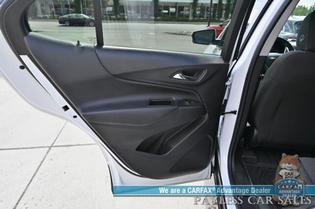 2023 Chevrolet Equinox LT / AWD / Premium Cloth Seats / Lane Departure & Blind Spot Alert / Apple CarPlay & Android Auto / USB & Aux Input / Back Up Camera / Keyless Entry & Start / Forward Collision Alert / 30MPG / 1-Owner Anchorage AK