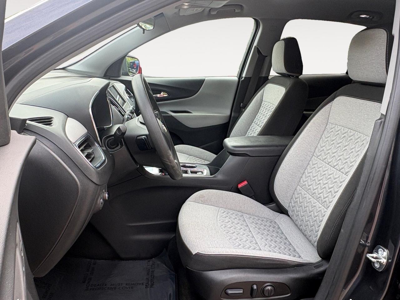 2023 Chevrolet Equinox LT, BLIND SPOT ALERT, LANE KEEP ASSIST, FORWARD COLLISION WARNING, APPLE CARPLAY/ANDROID AUTO, BACKUP CAMERA, PARKING SENSORS, TINTED WINDOWS, CLEAN CARFAX, GET THE FAMILY READY FOR A NEW RIDE! Virginia Beach VA