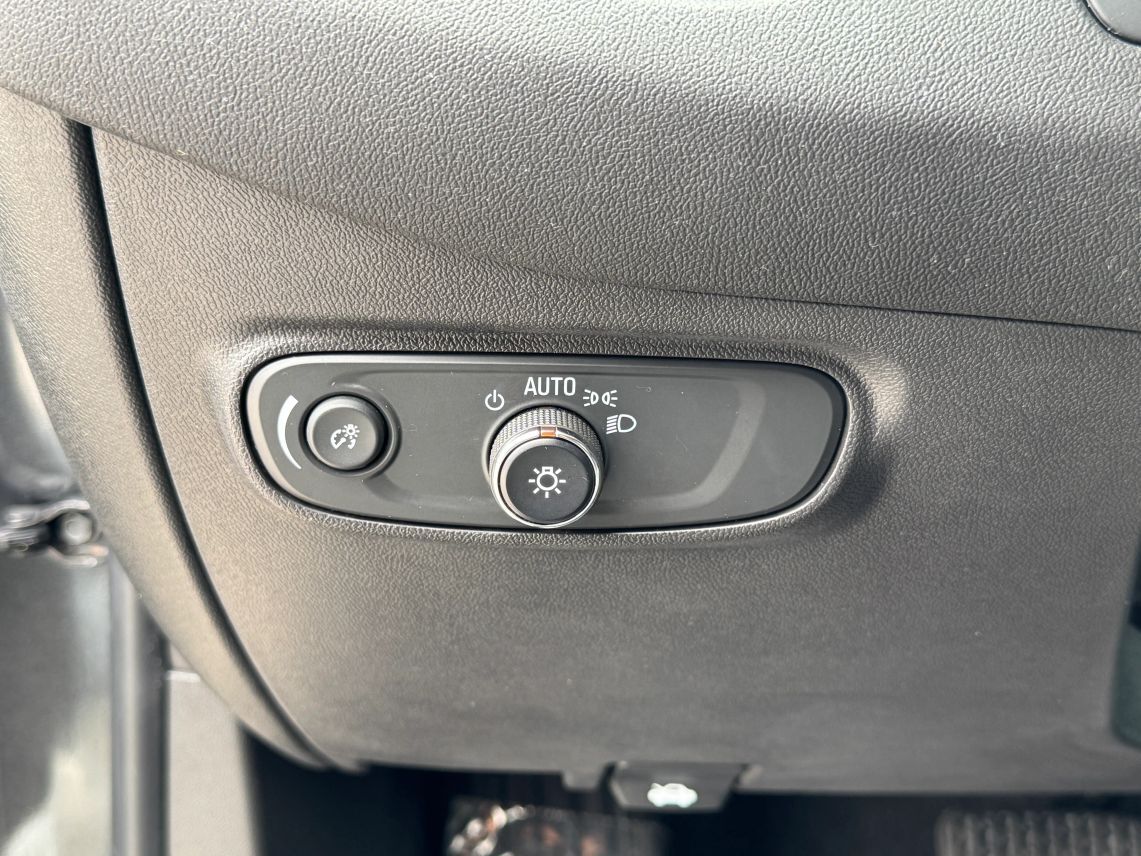 2023 Chevrolet Equinox LT Sport Utility 4D
