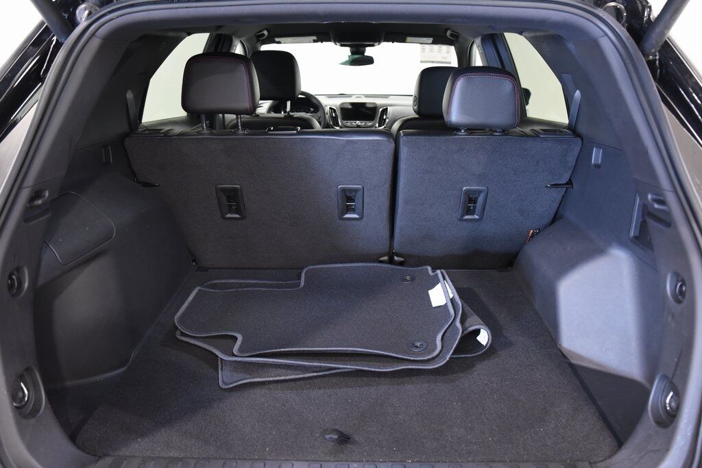 2023 Chevrolet Equinox RS Akron