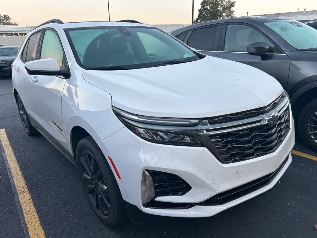 2023 Chevrolet Equinox RS Akron OH
