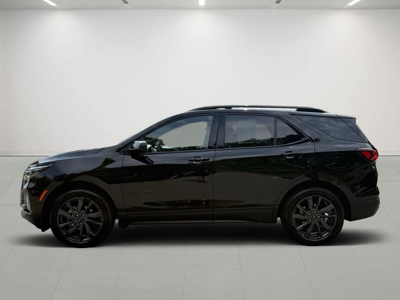 2023 Chevrolet Equinox RS Westborough MA