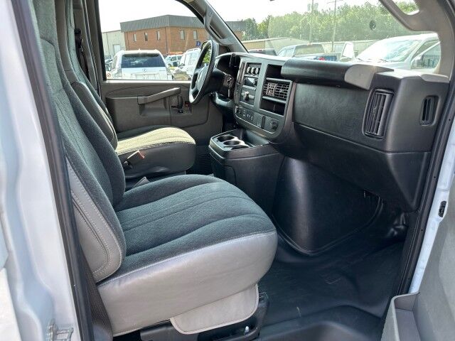 2023 Chevrolet Express 2500 Cargo Van w/ Bulkhead Ashland VA