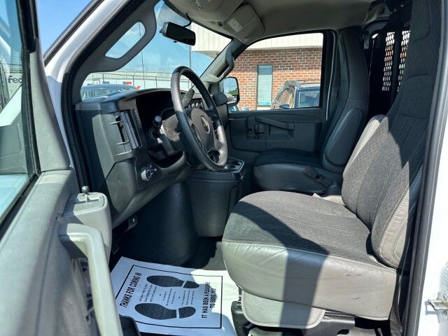 2023 Chevrolet Express 2500 Cargo Van w/ Bulkhead Ashland VA