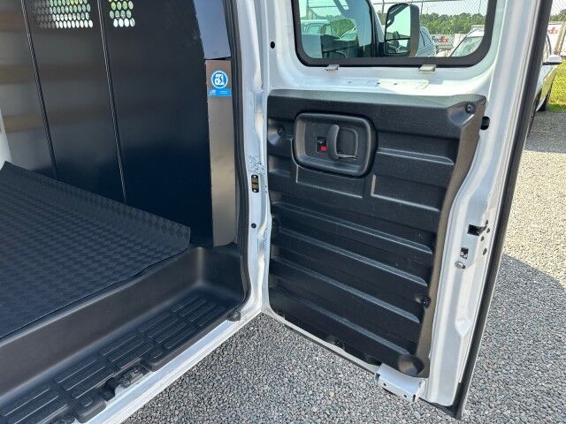 2023 Chevrolet Express 2500 Cargo Van w/ Bulkhead Ashland VA