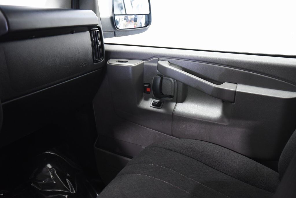 2023 Chevrolet Express 2500 Work Van Akron