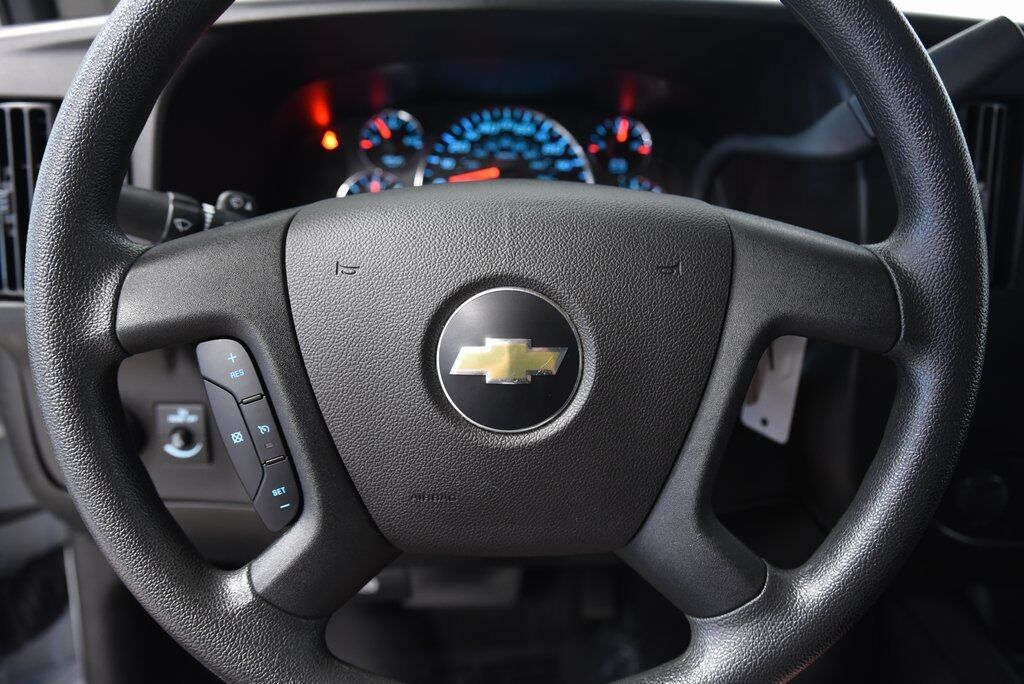 2023 Chevrolet Express 2500 Work Van Akron