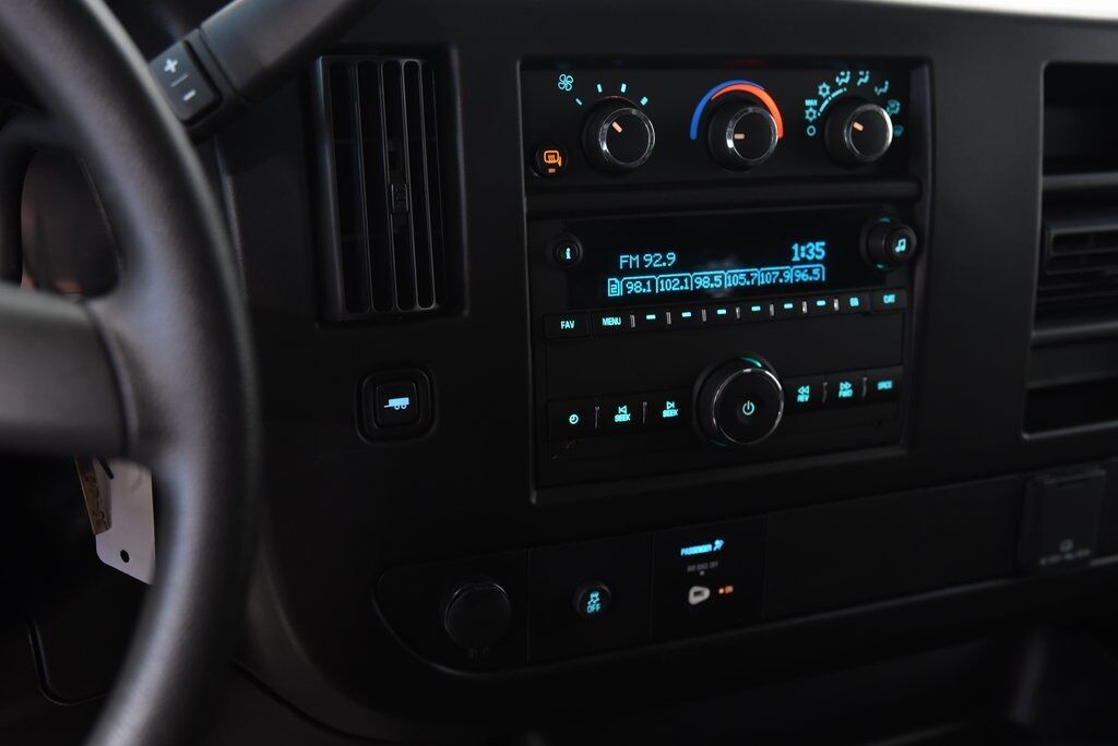 2023 Chevrolet Express 2500 Work Van Akron