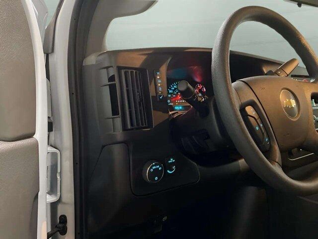 2023 Chevrolet Express 2500 Work Van Dallas TX