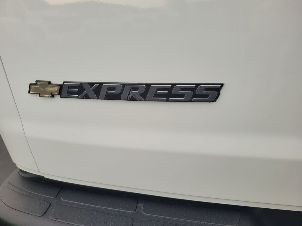 2023 Chevrolet Express 2500 Work Van Roseville CA