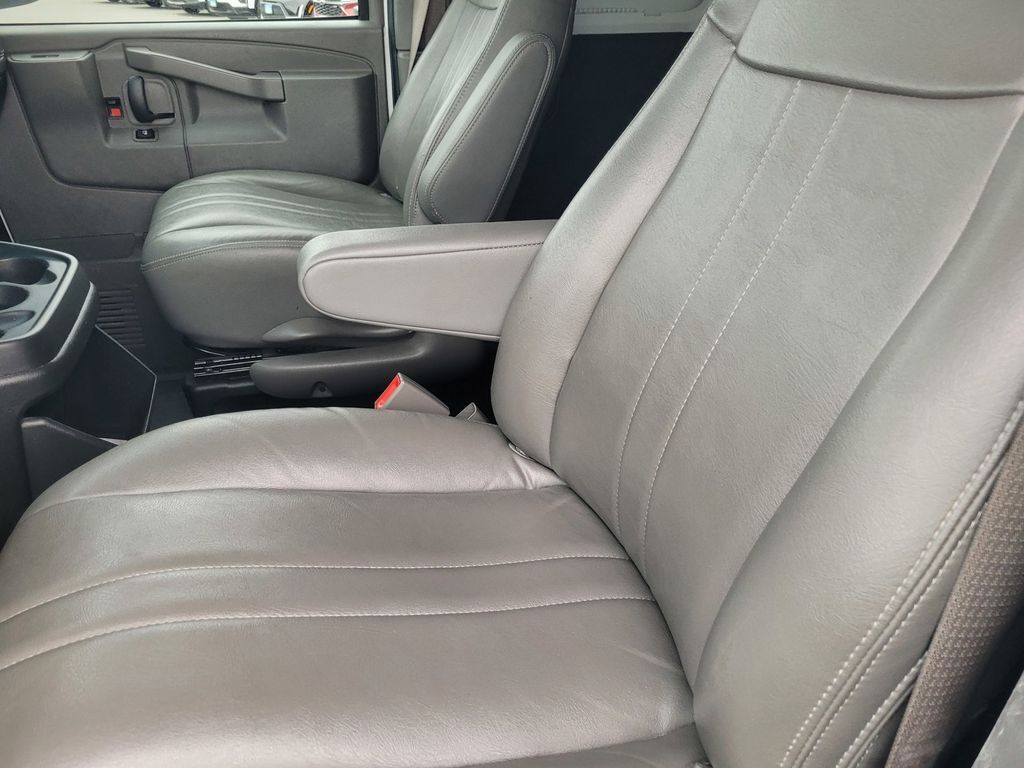 2023 Chevrolet Express 2500 Work Van Roseville CA