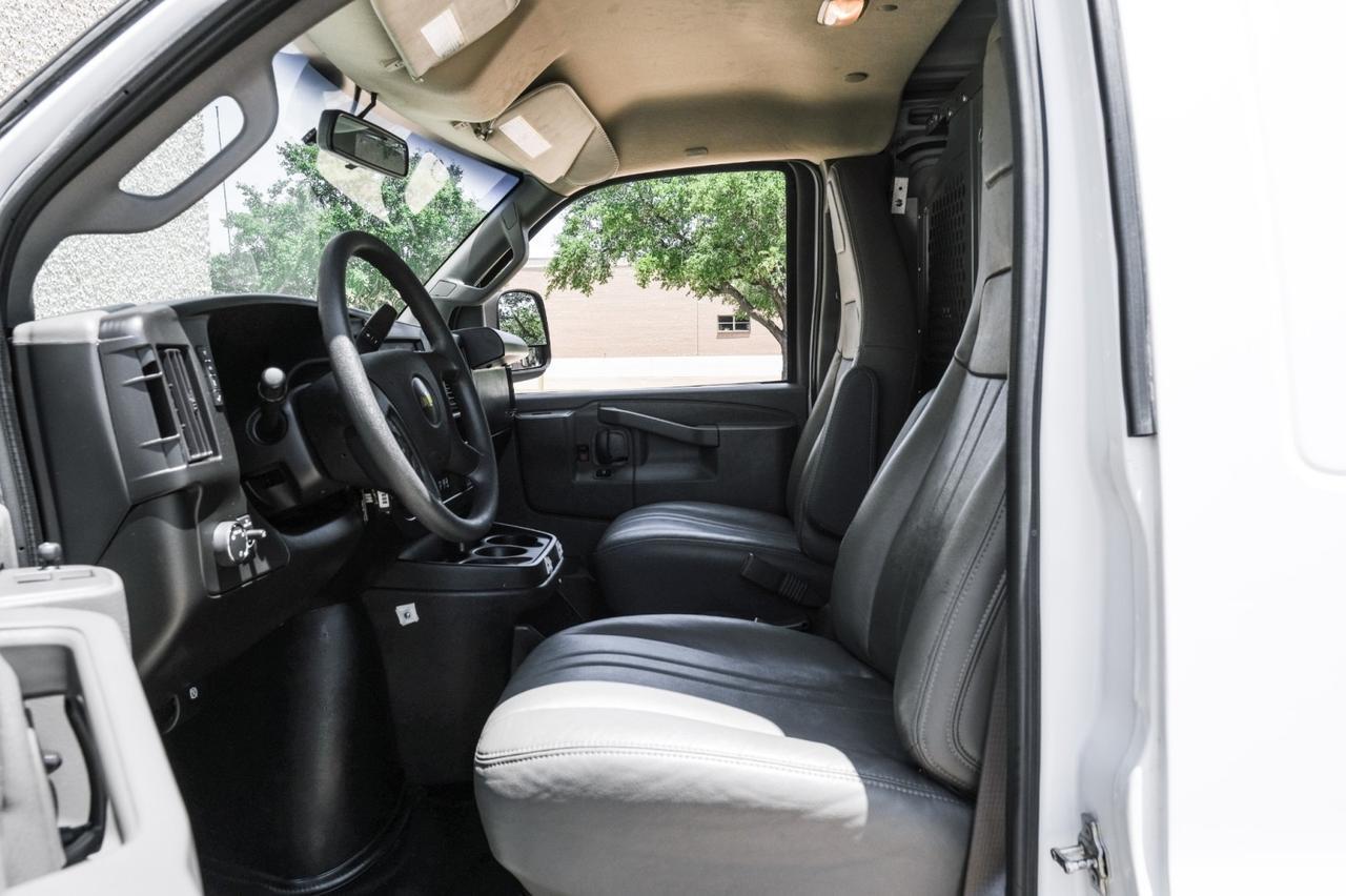 2023 Chevrolet Express Cargo Van