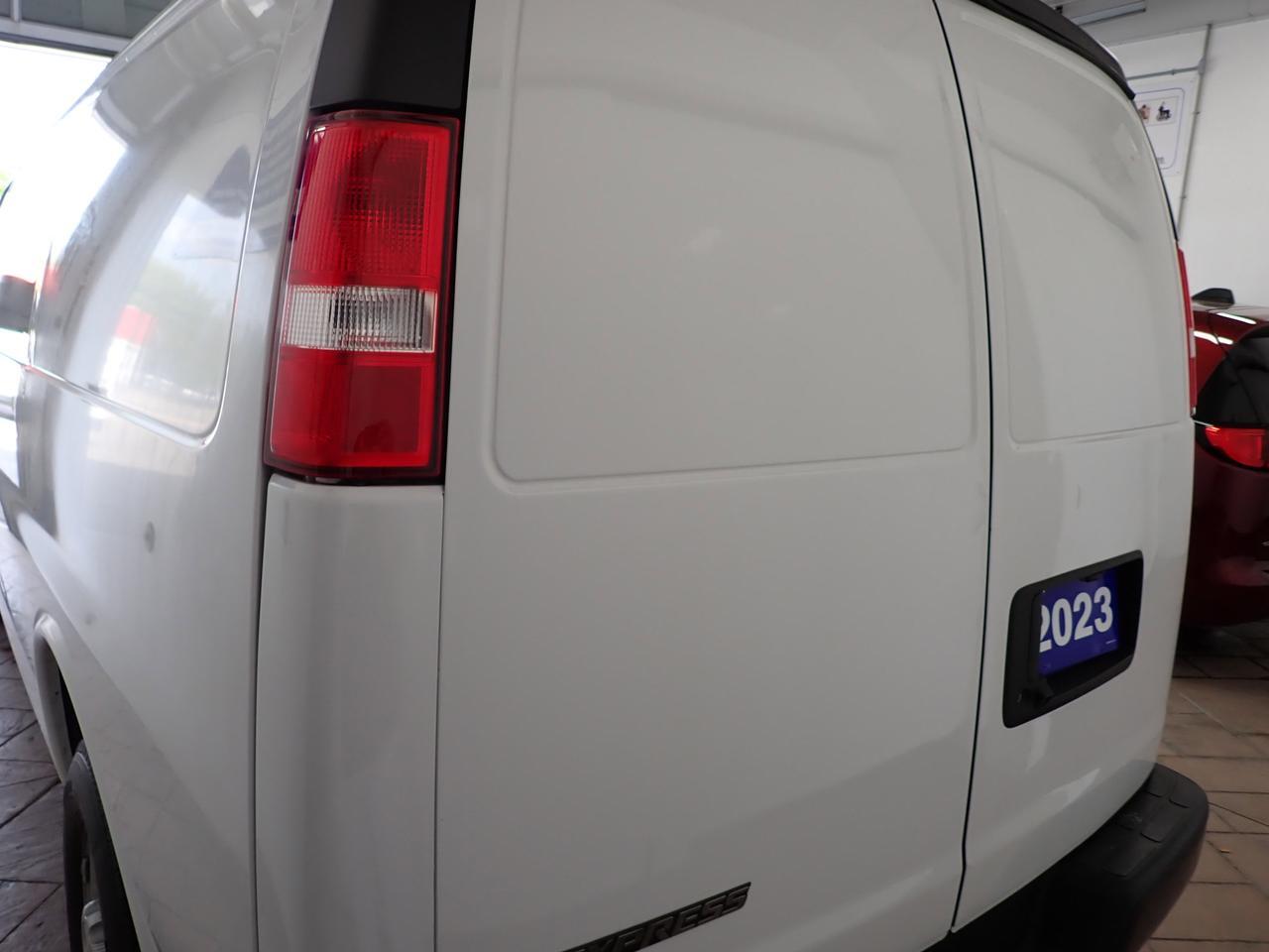 2023 Chevrolet Express Cargo Van 2500 CARGO LEATHER Listowel ON