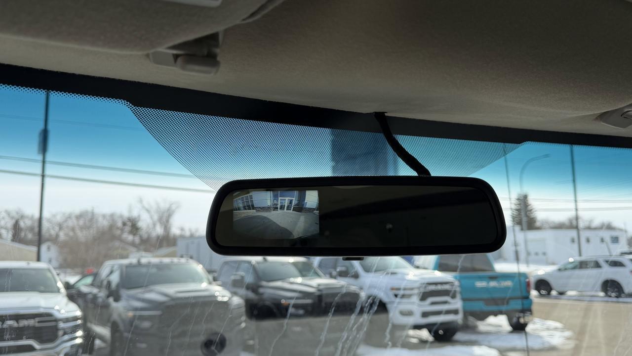 2023 Chevrolet Express Cargo Van CARGO | 155" WheelBase Redwater AB