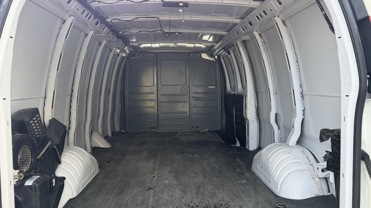 2023 Chevrolet Express Cargo Van CARGO | 155" WheelBase Redwater AB