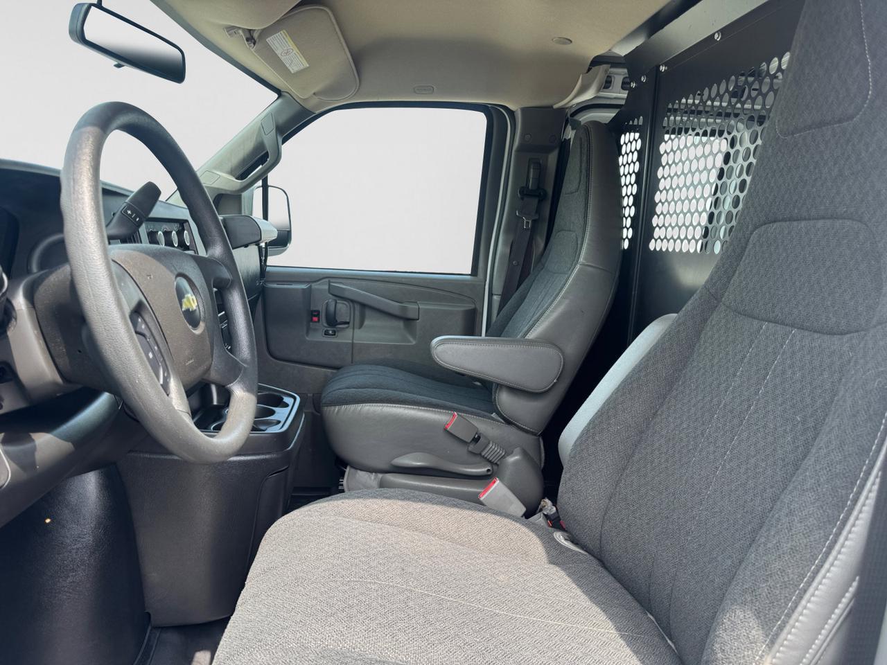 2023 Chevrolet Express Cargo Van CARGO Castroville TX