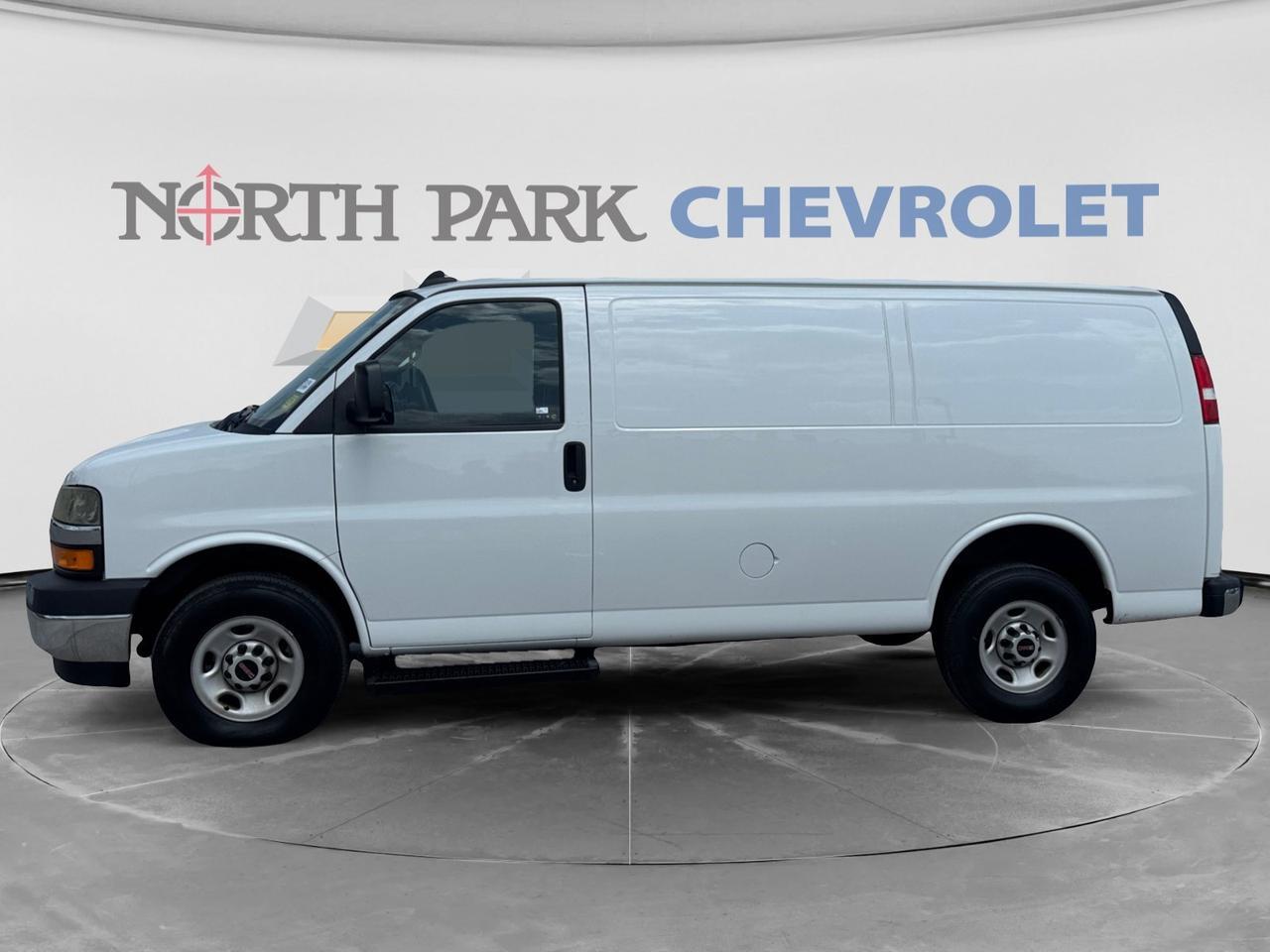 2023 Chevrolet Express Cargo Van CARGO Castroville TX