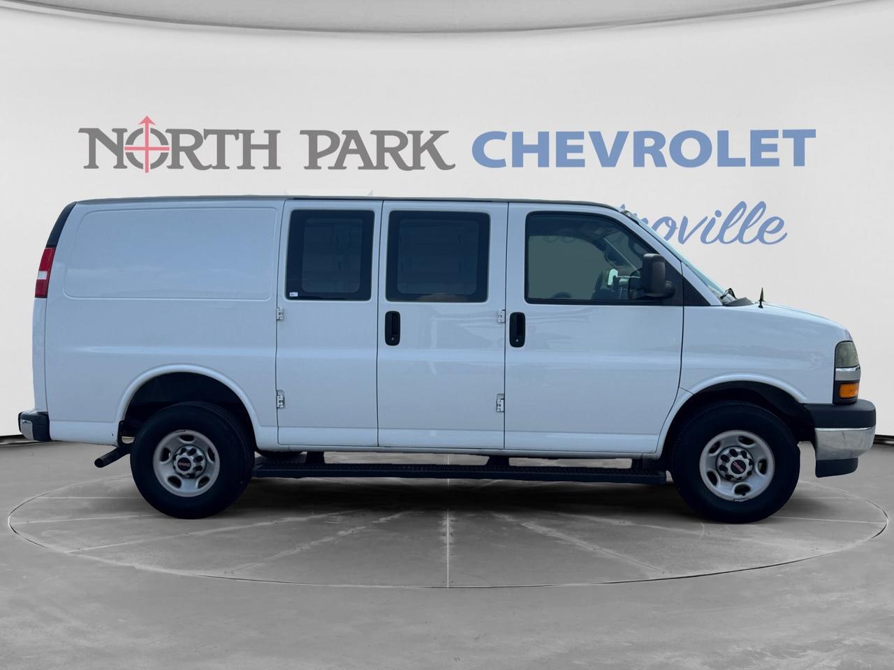 2023 Chevrolet Express Cargo Van CARGO Castroville TX
