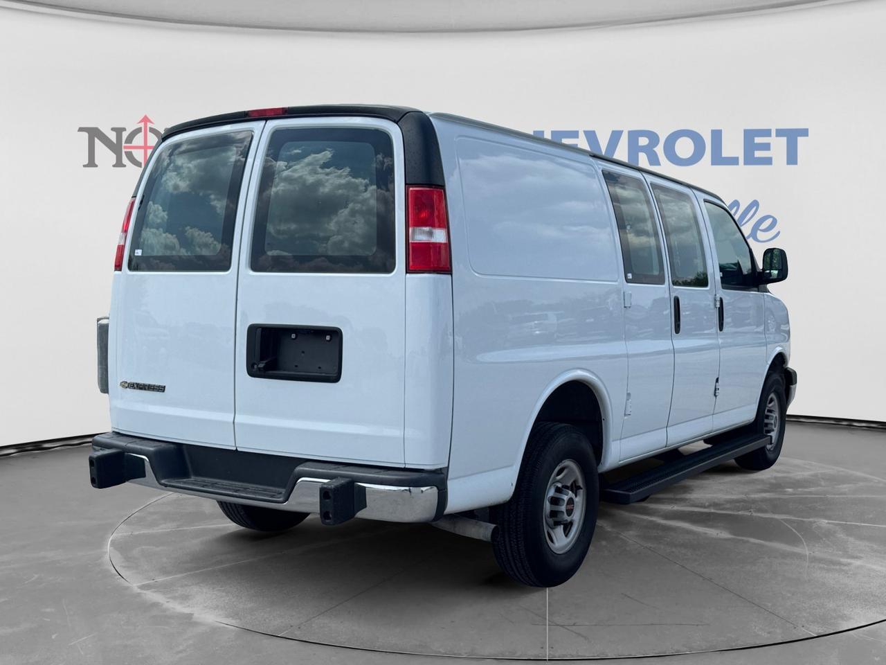 2023 Chevrolet Express Cargo Van CARGO Castroville TX