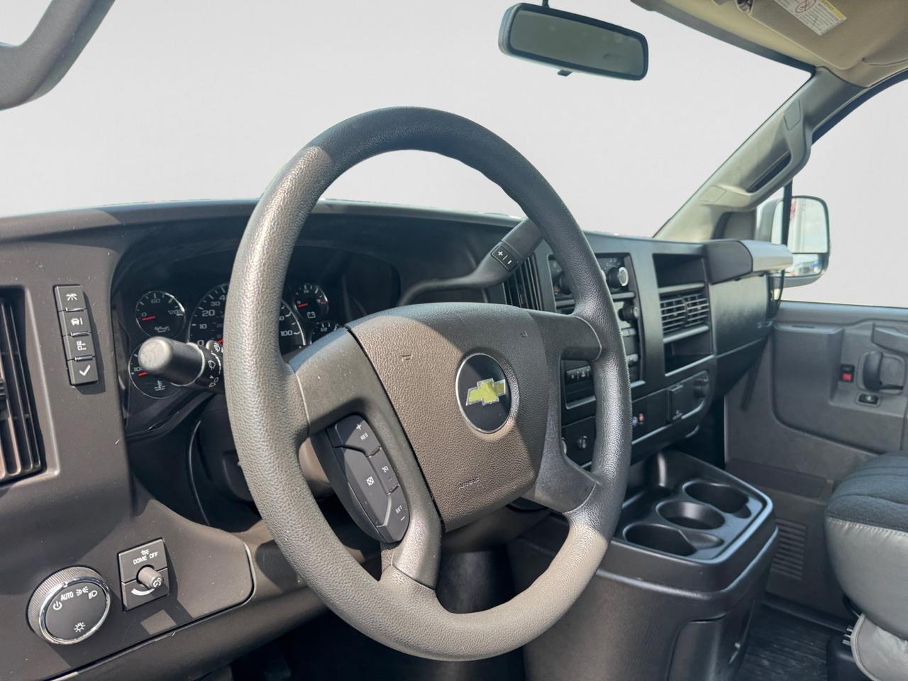 2023 Chevrolet Express Cargo Van CARGO Castroville TX